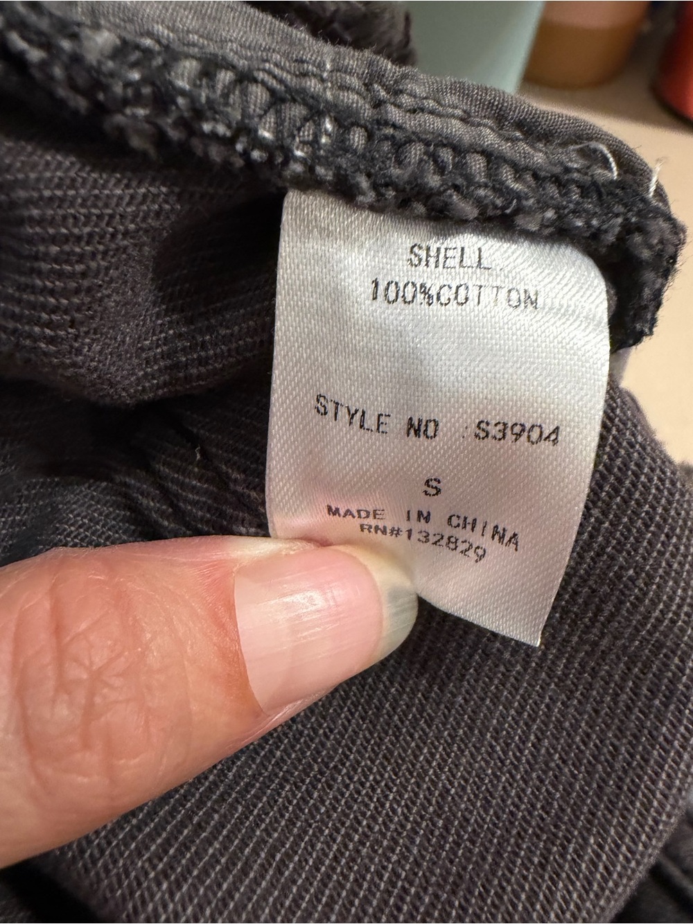 MIOU MUSE washed denim maxi skirt in gray . Frayed hem and waist - Picture 6 of 6
